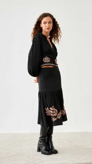 Falda Midi