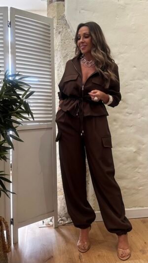 Conjunto Bomber y Bombacho Choco